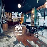 Nomad Karakoey Hostel *