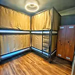 Nomad Karakoey Hostel *