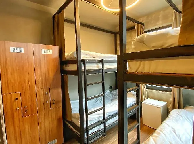 Nomad Karakoey * Стамбул