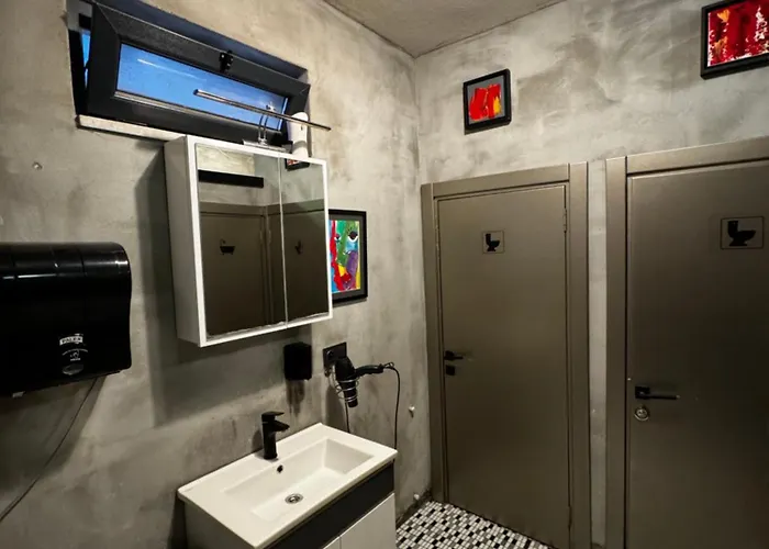 Хостел Nomad Karakoey