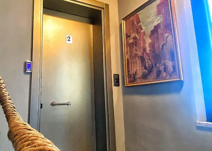 Nomad Karakoey Хостел *