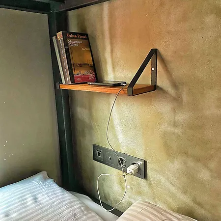 Nomad Karakoey * Istanbul