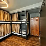 Nomad Karakoey * Provincia di Istanbul