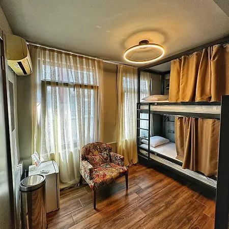 Hostal Nomad Karakoey Estambul