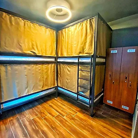 Nomad Karakoey *