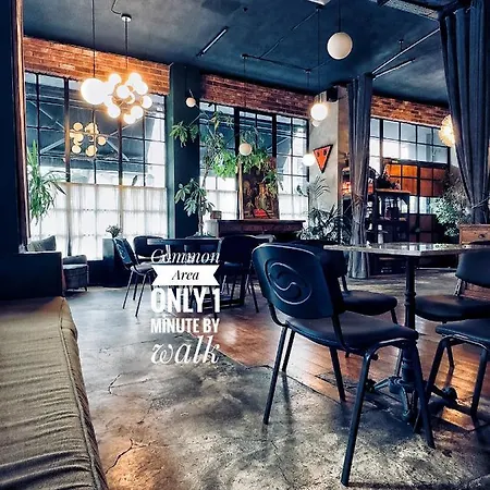 Nomad Karakoey Стамбул